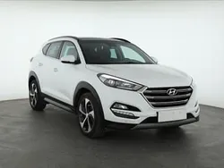 Biały Używany 2016 Hyundai Tucson SUV | 62 999 zł (Uczciwa cena)