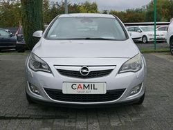 Srebrny (metalik) Używany 2010 Opel Astra Hatchback | 16 800 zł (Uczciwa cena)