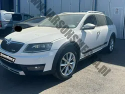 Biały Używany 2015 Skoda Octavia Kombi | 59 500 zł (Drogi)