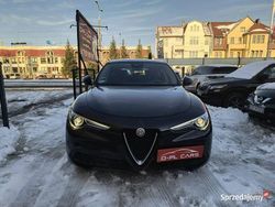 Czarny Używany 2018 Alfa Romeo Stelvio SUV | 79 900 zł (Uczciwa cena)