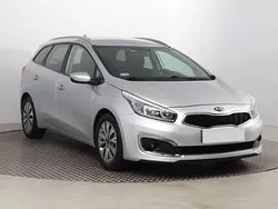Srebrny Używany 2018 Kia Ceed Kombi | 35 999 zł (Super Cena)