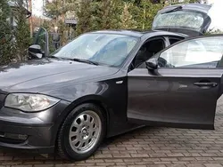 Szary Używany 2005 BMW 118 Hatchback | 9900 zł (Uczciwa cena)
