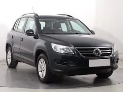 Zielony Używany 2010 VW Tiguan SUV | 31 999 zł (Uczciwa cena)