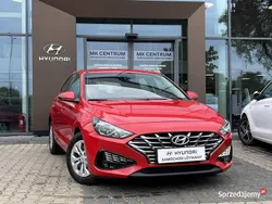 Czerwony Używany 2023 Hyundai i30 Hatchback | 77 900 zł