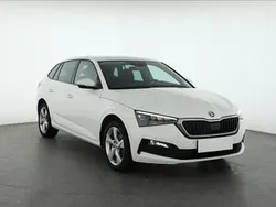 Biały Używany 2022 Skoda Scala Hatchback | 65 999 zł (Uczciwa cena)