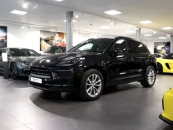 Jet black metallic Używany 2023 Porsche Macan SUV | 289 000 zł (Uczciwa cena)