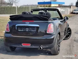 Czarny Używany 2010 Mini Cooper Cabriolet Kabriolet | 23 900 zł