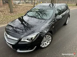 Czarny Używany 2014 Opel Insignia Cosmo Kombi | 29 500 zł (Dobra cena)