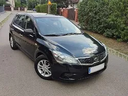 Czarny Używany 2010 Kia Ceed Hatchback | 19 800 zł (Uczciwa cena)