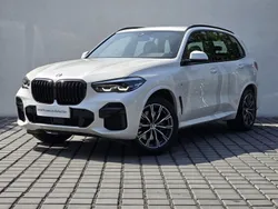 Biel mineralna metalizowany Używany 2023 BMW X5 Comfort Edition SUV | 284 900 zł (Dobra cena)