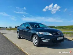 Czarny Używany 2013 Ford Mondeo Hatchback | 19 000 zł (Uczciwa cena)