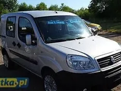 Używany 2010 Fiat Doblò Minivan | 19 900 zł (Dość drogi)