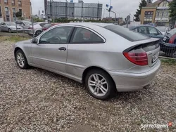 Srebrny Używany 2001 Mercedes C180 Coupe | 3999 zł (Super Cena)