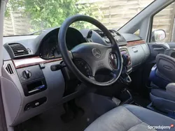 Srebrny Używany 2003 Mercedes Viano Minivan | 29 000 zł