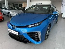 Niebieski Używany 2017 Toyota Mirai Sedan/Limuzyna | 115 900 zł