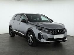 Szary Używany 2023 Peugeot 5008 Minivan | 117 999 zł (Dość drogi)
