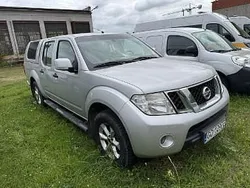 Srebrny Używany 2012 Nissan Navara Pickup | 24 354 zł (Super Cena)