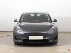 Szary Używany 2021 Tesla Model 3 Long Range Sedan/Limuzyna | 115 500 zł