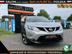 Srebrny Używany 2015 Nissan Qashqai SUV | 56 900 zł (Dość drogi)