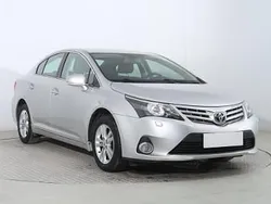 Srebrny Używany 2013 Toyota Avensis Sedan/Limuzyna | 41 999 zł (Dobra cena)
