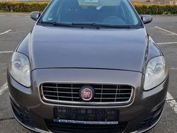 Brązowy Używany 2009 Fiat Croma Kombi | 9800 zł