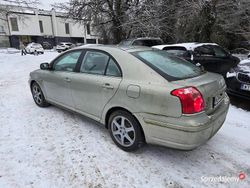 Srebrny Używany 2003 Toyota Avensis T2 Hatchback | 6999 zł (Uczciwa cena)