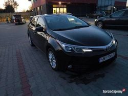 Czarny Używany 2017 Toyota Corolla Sedan/Limuzyna | 49 900 zł (Dość drogi)