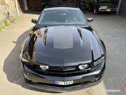 Czarny Używany 2010 Ford Mustang GT Coupe | 125 000 zł