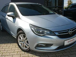 Szary (metalik) Używany 2016 Opel Astra Sedan/Limuzyna | 32 200 zł (Dość drogi)