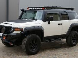 Biały Używany 2008 Toyota FJ Cruiser SUV | 169 000 zł