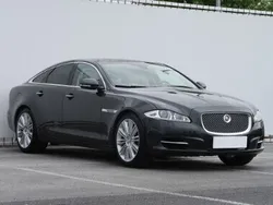 Czarny Używany 2015 Jaguar XJ Sedan/Limuzyna | 59 999 zł