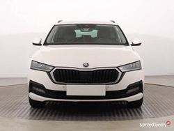 Biały Używany 2021 Skoda Octavia Kombi | 66 999 zł (Uczciwa cena)