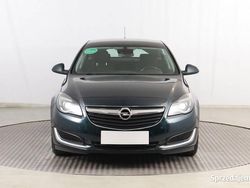 Zielony Używany 2015 Opel Insignia Hatchback | 37 999 zł