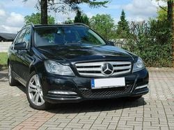 Czarny (metalik) Używany 2012 Mercedes C250 Kombi | 45 900 zł