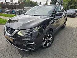 Inny kolor Używany 2018 Nissan Qashqai SUV | 63 900 zł (Uczciwa cena)