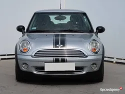 Srebrny Używany 2007 Mini ONE Hatchback | 12 000 zł (Dobra cena)