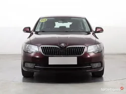 Bordowy Używany 2014 Skoda Superb Sedan/Limuzyna | 45 499 zł (Super Cena)