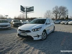 Biały Używany 2022 Kia Ceed 2 Kombi | 53 900 zł (Super Cena)