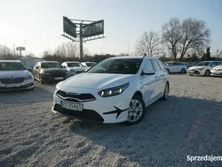 Biały Używany 2022 Kia Ceed 2 Kombi | 53 900 zł (Super Cena)