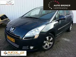 Niebieski ciemny Używany 2012 Peugeot 5008 Minivan | 50 900 zł (Dość drogi)