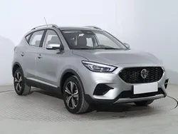 Srebrny Nowe 2024 MG ZS Sedan/Limuzyna | 87 999 zł (Uczciwa cena)
