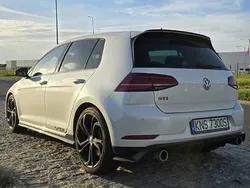Biały Używany 2019 VW Golf VII GTI Sedan/Limuzyna | 119 000 zł