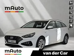 Biały Używany 2022 Hyundai i30 Kombi | 67 900 zł (Uczciwa cena)
