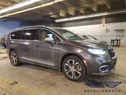 Szary Używany 2021 Chrysler Pacifica SUV | 109 700 zł