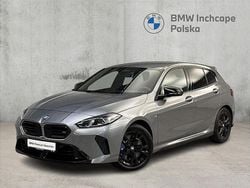 Szary skyscraper metalizowany Używany 2024 BMW M135 Shadowline Hatchback | 199 900 zł