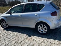 Srebrny Używany 2006 Seat Altea Minivan | 10 500 zł (Uczciwa cena)