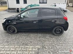Czarny Używany 2014 Mitsubishi Space Star Hatchback | 13 500 zł (Dobra cena)