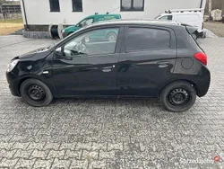Czarny Używany 2014 Mitsubishi Space Star Hatchback | 13 500 zł (Dobra cena)