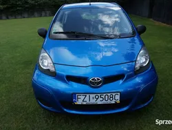 Niebieski Używany 2011 Toyota Aygo Hatchback | 9999 zł (Uczciwa cena)