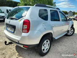 Srebrny Używany 2011 Dacia Duster SUV | 27 800 zł (Uczciwa cena)
